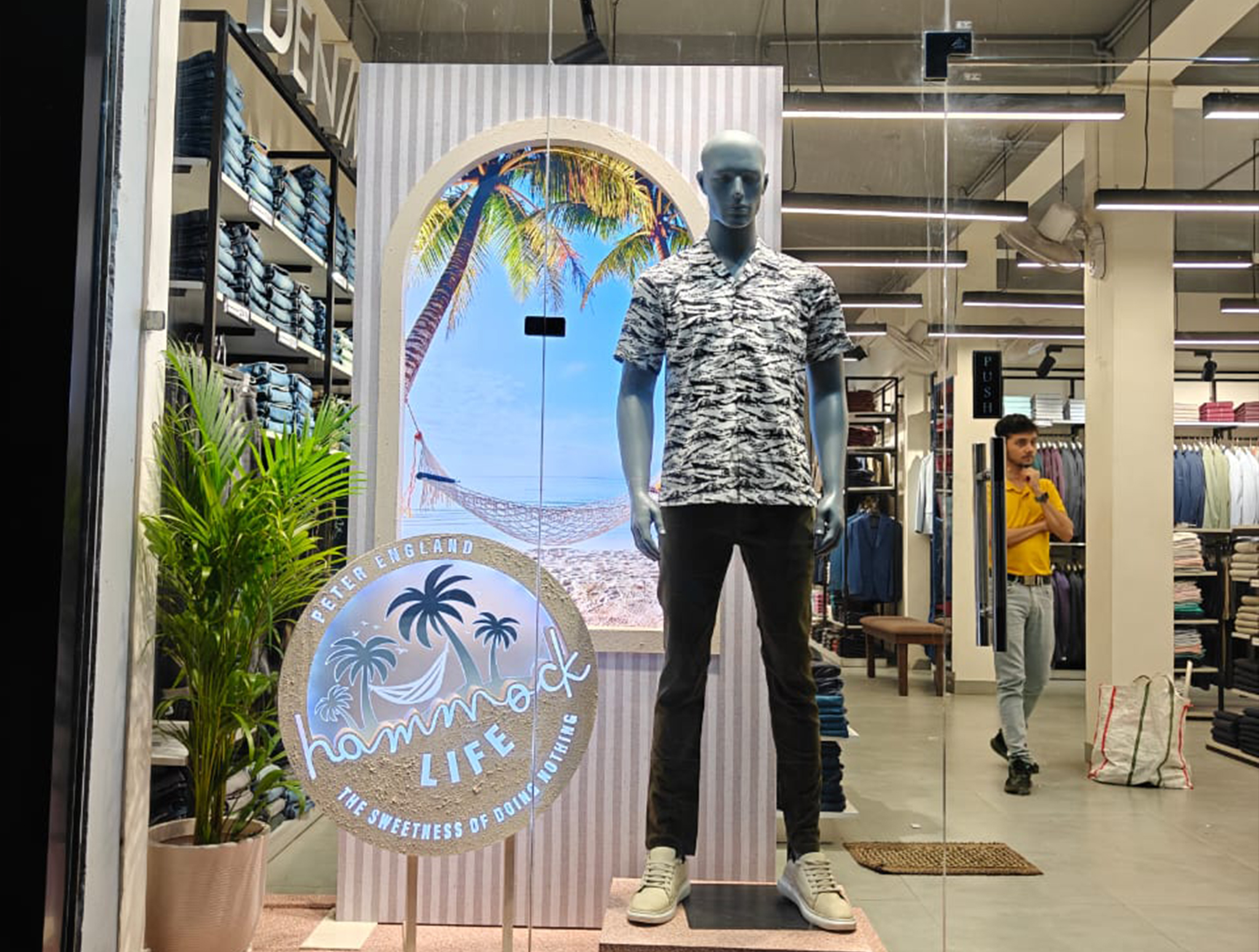 VM Window 2